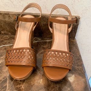 BCBG Generation - Wedge Platform Sandals Size 5